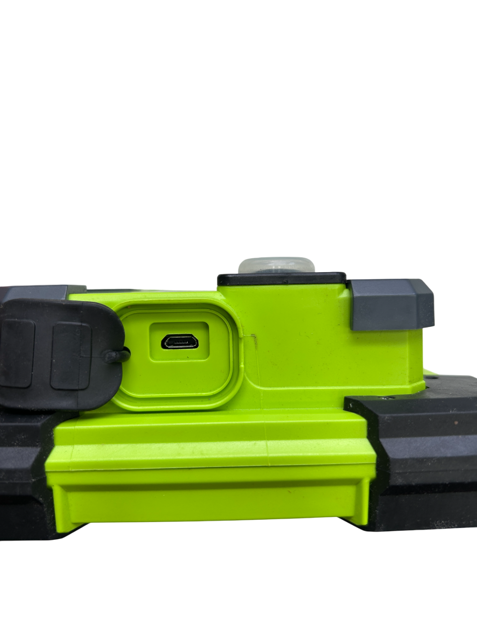 Luceco LCWR9G60 – 9W Rechargeable LED Mini Clamp Work Light | Portable & Durable | 900 lm