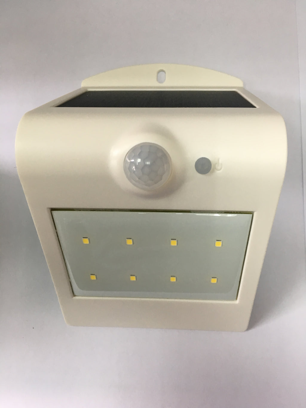 LUCECO LEXS65B65 Solar PIR Wall Light – Motion Sensor, IP44 Splashproof